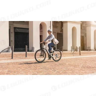 2022 Yamaha CROSSCORE RC EU Shiver White Action 003 03 kuva