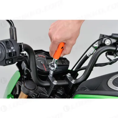 1300ebe5b238c88c129b7ba9a423b160 kuva