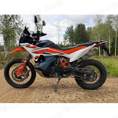 ktm890 kuva