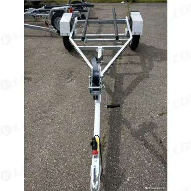 efd9ad44672c49dbacb8802692f96425 kuva