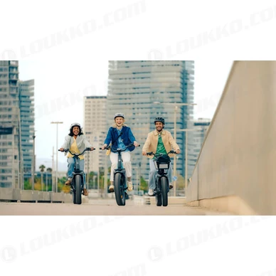 2023 Yamaha BOOSTER EASY EU Aqua Action 003 03 kuva