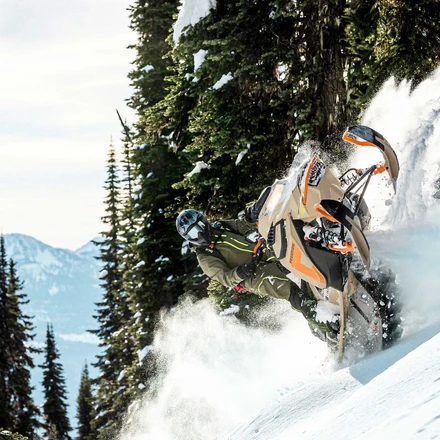 ski doo lumimaisema banneri